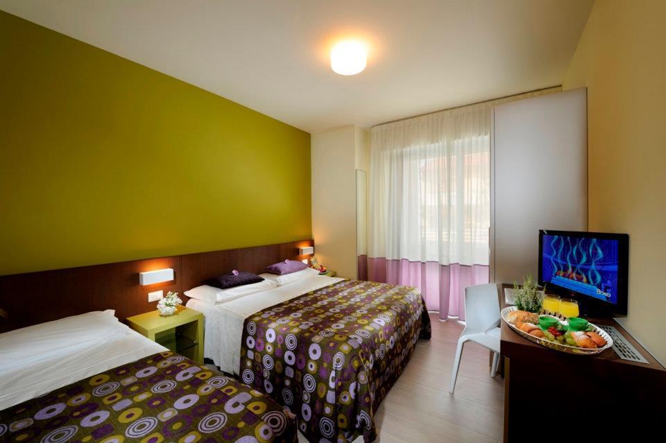 Hotel Luciana Bibione Exterior photo
